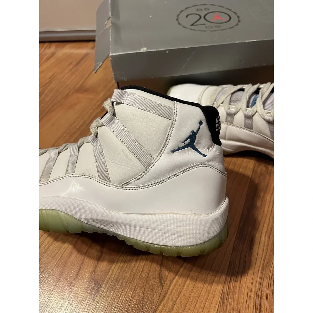 Size 11.5 Jordan 11 Retro Legend Blue 2014 Nike‎ Air AJ XI White Pre Owned W/Box